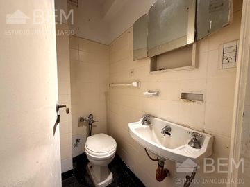 Departamento en Venta - 4 Ambientes - 3 Dormitorios con dependencia - Palermo - Apto Crédito
