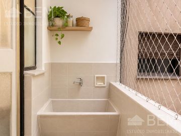 Departamento en Venta - 4 Ambientes - 3 Dormitorios con dependencia - Palermo - Apto Crédito