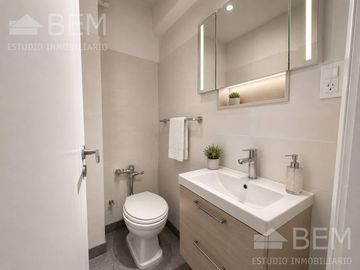 Departamento en Venta - 4 Ambientes - 3 Dormitorios con dependencia - Palermo - Apto Crédito
