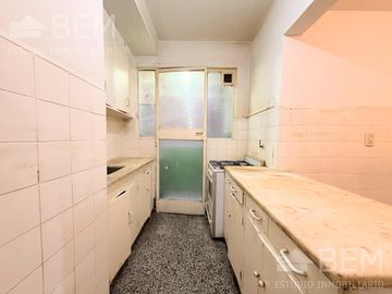 Departamento en Venta - 4 Ambientes - 3 Dormitorios con dependencia - Palermo - Apto Crédito