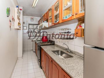 Venta - 3 ambientes - Tipo casa - Tríplex con terraza, balcón y patio