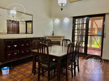 PH 5 ambientes totalmente independiente con galería, parrilla y pequeño jardín en Florida