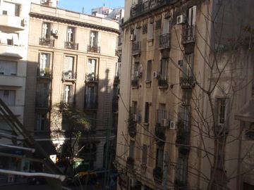 Recoleta   Junin y Juncal monoambiente piso 3