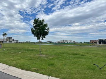 Lote en Venta Barrio Los Puentes Nordelta