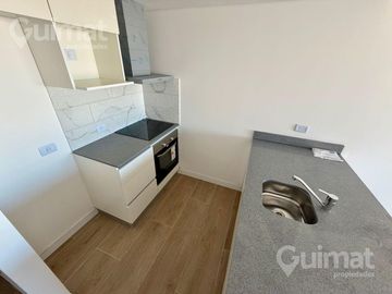 1 Amb Div - Av. Independencia - Exc. Vista - Full Amenities
