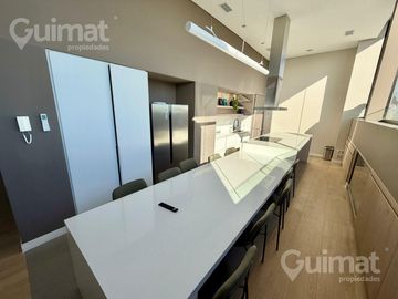 1 Amb Div - Av. Independencia - Exc. Vista - Full Amenities