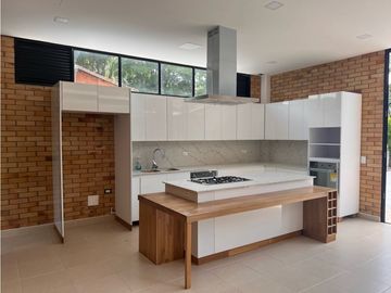Espectacular casa campestre para la venta