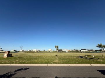 Terreno en Venta en Puentes, al lago.
