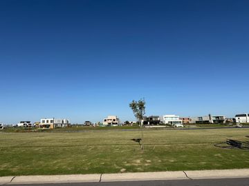 Terreno en Venta en Puentes, al lago.