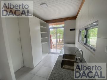 Casa a estrenar 2 dormi en barrio cerrado Garden sobre ruta 36 altura Arturo Segui