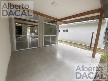 Casa a estrenar 2 dormi en barrio cerrado Garden sobre ruta 36 altura Arturo Segui