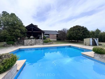 Casa en venta en La Lucinda Uno Club de Campo Salta