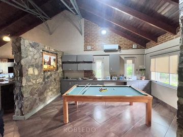 Casa en venta en La Lucinda Uno Club de Campo Salta