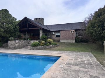 Casa en venta en La Lucinda Uno Club de Campo Salta