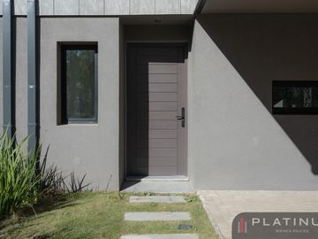 Dúplex de 3 Dormitorios en Nuevo Malagueño - Apto Escritura