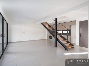 Dúplex de 3 Dormitorios en Nuevo Malagueño - Apto Escritura