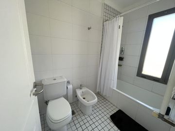 Casa en alquiler en La Lomada De Pilar