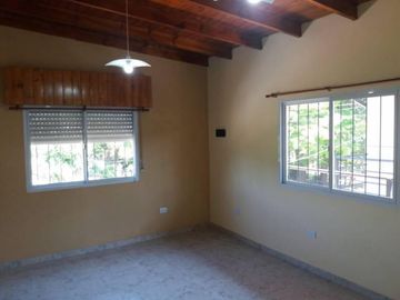 DEPTO 2 AMB. - LAURIA AL 900 - ESCOBAR