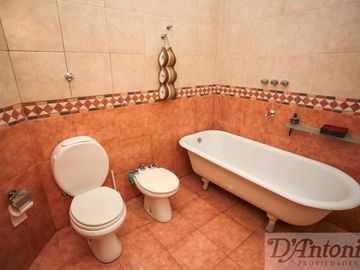 Departamento 3 amb c/dependencia - Apto Profesional