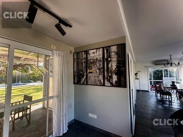 Casa 4 ambientes en venta en Barrio La Deseada, Ezeiza