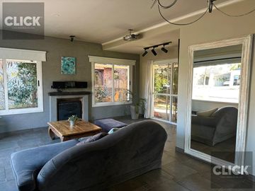 Casa 4 ambientes en venta en Barrio La Deseada, Ezeiza