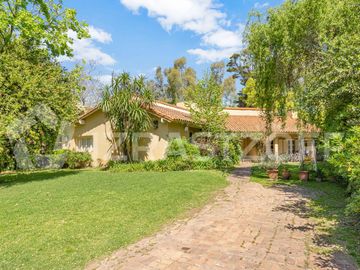 Casa en Los Lagartos  con lote de 800 metros  4 dormitorios 3 baños