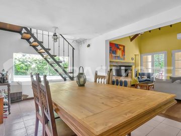 Casa en Los Lagartos  con lote de 800 metros  4 dormitorios 3 baños