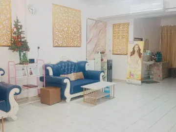 2 Bedroom Shophouse for sale in Mueang Mo, Phrae