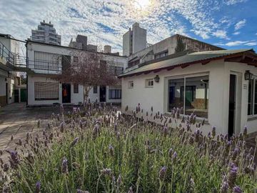 COMPLEJO 17 DEPARTAMENTOS MAS CASA CENTRO TANDIL