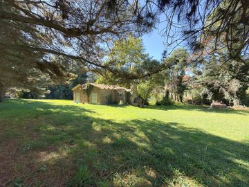 VENTA CASA QUINTA PILETA UNCAS AMPLIO LOTE TANDIL