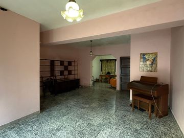 VENTA CASA 600 m2 - 10 AMB- EL CARMEN