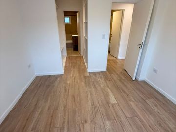 Departamento en alquiler en Lanus Este