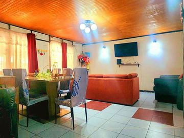CASA EN VENTA DE 3H, 2B, 2ESTC + BOG EN PUENTE ALTO AV.