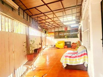 CASA EN VENTA DE 3H, 2B, 2ESTC + BOG EN PUENTE ALTO AV.