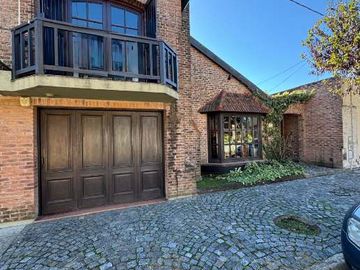 Casa en venta en Lujan Centro