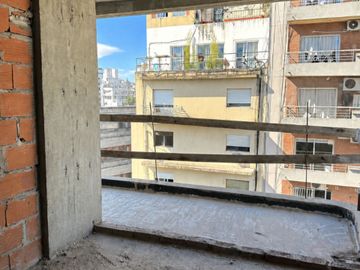 Monoambiente en Venta con Balcón al Frente Invers.