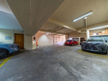 DUPLEX EN VENTA CON VISTA AL RÍO. PATIO EXCLUSIVO