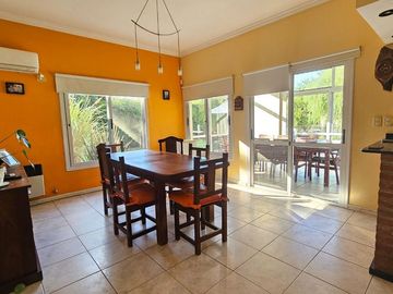 VENTA CASA 5 AMB SAN PATRICIO FCO ALVAREZ MORENO
