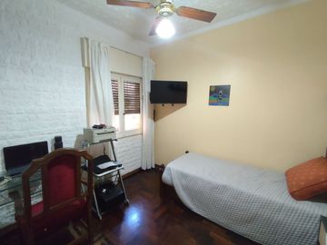 PH VENTA MORON 4 AMB PATIO COCHERA APTO CREDITO