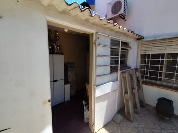 PH VENTA MORON 4 AMB PATIO COCHERA APTO CREDITO