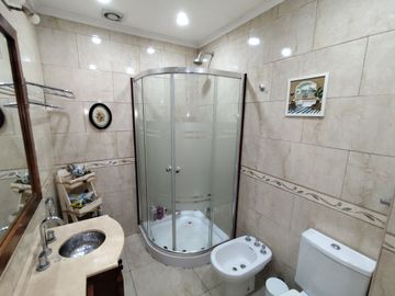 PH VENTA MORON 4 AMB PATIO COCHERA APTO CREDITO