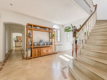 Casa de Categoría en Tortugas C.C.  8 Amb 2450 Mts