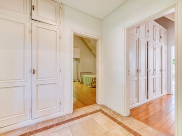 Casa de Categoría en Tortugas C.C.  8 Amb 2450 Mts