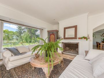Casa de Categoría en Tortugas C.C.  8 Amb 2450 Mts