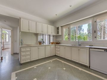 Casa de Categoría en Tortugas C.C.  8 Amb 2450 Mts
