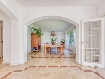 Casa de Categoría en Tortugas C.C.  8 Amb 2450 Mts