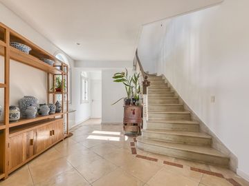 Casa de Categoría en Tortugas C.C.  8 Amb 2450 Mts