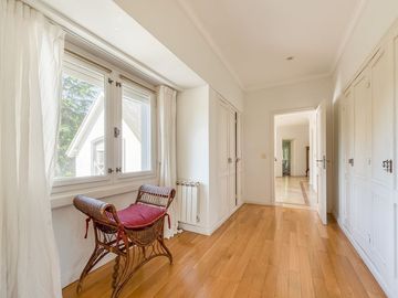 Casa de Categoría en Tortugas C.C.  8 Amb 2450 Mts