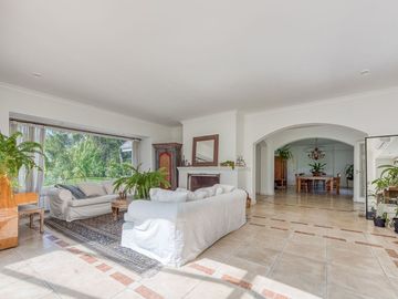 Casa de Categoría en Tortugas C.C.  8 Amb 2450 Mts