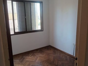 VENTA DEPARTAMENTO DE DOS DORMITORIOS- B° MARTIN